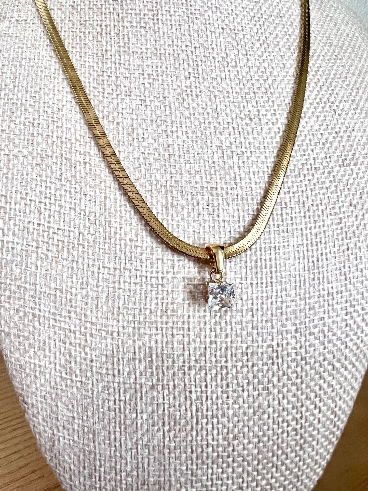 Melania Square Pendant Necklace