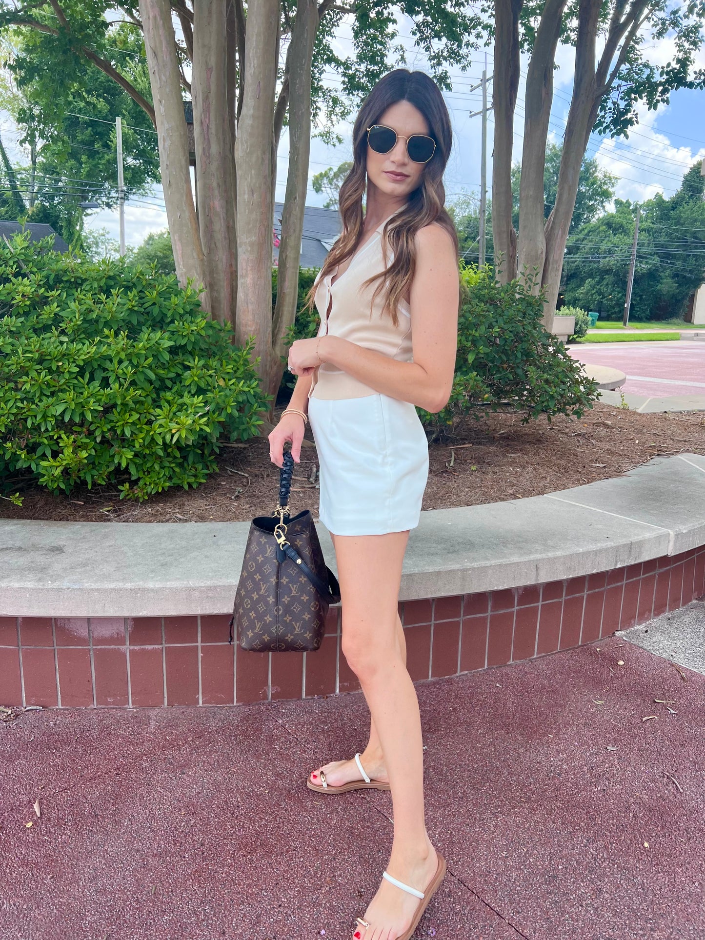 The Serena Off-White Mini Skirt – Simple Lady